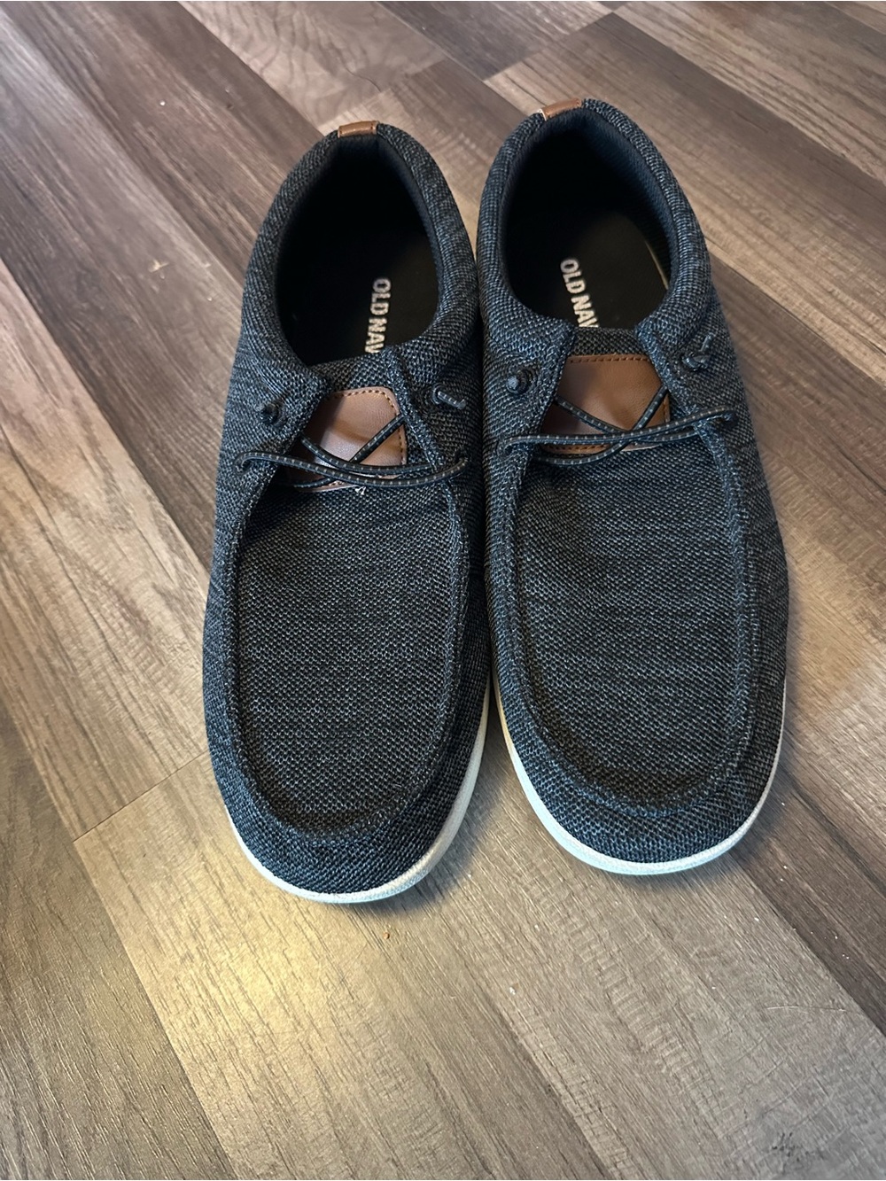 Old Navy Men's black Canvas Boat Shoes with Brown Accent